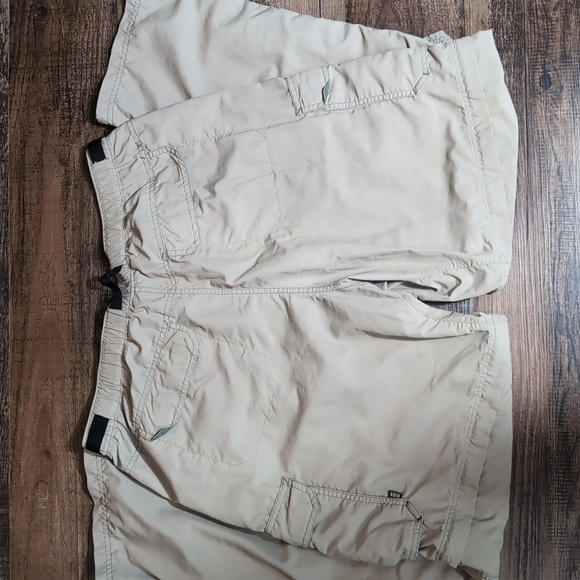 REI Hiking Cargo Pants Large x 32" Convertible Tan Belted Nylon UAP 50+ - Picture 5 of 11